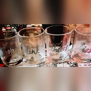 Vintage set of 4 glasses